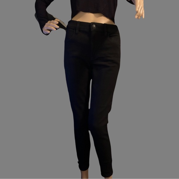 American Eagle Outfitters Pants - American Eagle pants,size 8